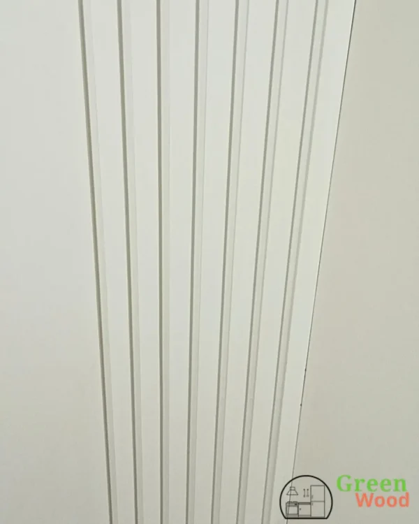 Cabeceira de Cama em MDF Branco com Design Ripado - Imagem 4