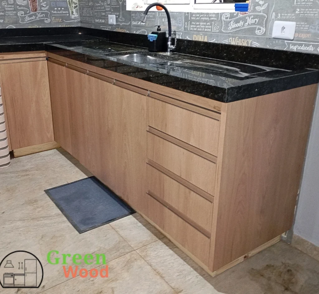 Gabinete em L superior e1760044172586